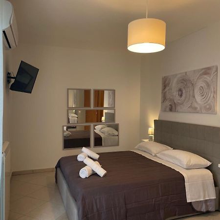 La Dimora Dei Sogni Apartment Mesagne Ngoại thất bức ảnh