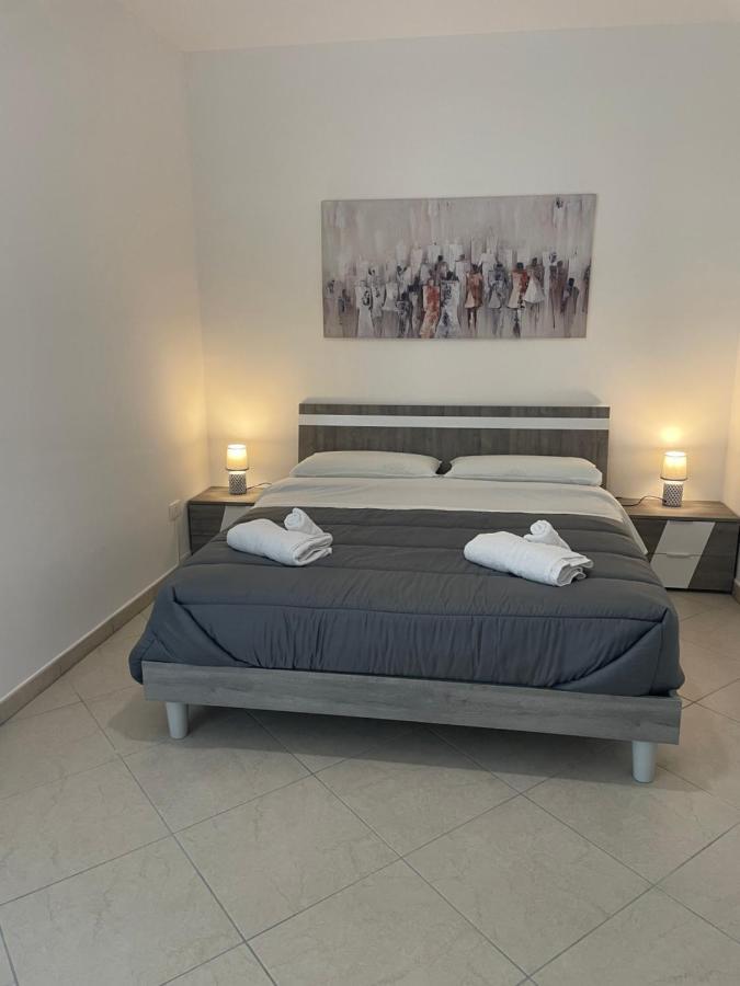La Dimora Dei Sogni Apartment Mesagne Ngoại thất bức ảnh