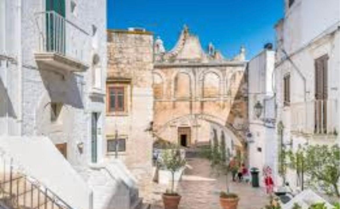 La Dimora Dei Sogni Apartment Mesagne Ngoại thất bức ảnh