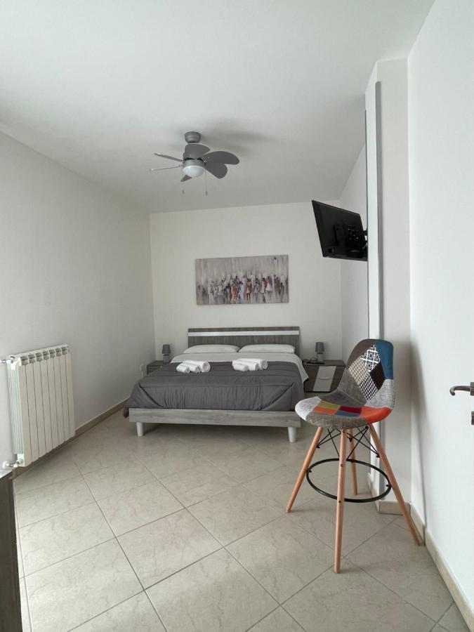 La Dimora Dei Sogni Apartment Mesagne Ngoại thất bức ảnh